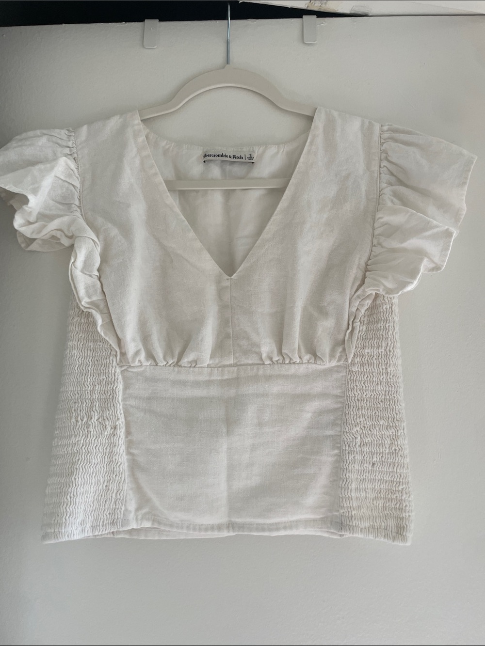 Abercrombie & Fitch Cream V-Neck Smocked-Side Flutter Sleeve Top